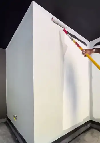 Painters in Van Nuys